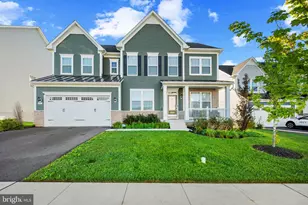 811 Shenandoah View Pkwy, Brunswick, MD 21716 - Photo 1