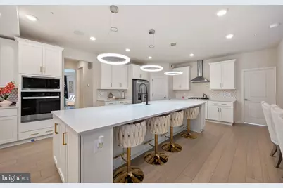 811 Shenandoah View Parkway, Brunswick, MD 21716 - Photo 11