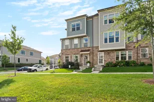 8900 Shady Pines Dr, Frederick, MD 21704 - Photo 3
