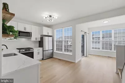 1904 Fieldstone Way, Frederick, MD 21702 - Photo 5