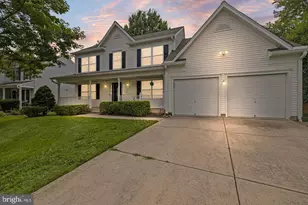 7014 Allington Manor Cir E, Frederick, MD 21703 - Photo 3