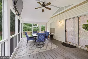 7014 Allington Manor Cir E, Frederick, MD 21703 - Photo 35