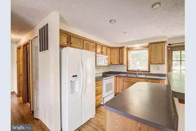 5697 Briargrove Court, Frederick, MD 21703 - Photo 3