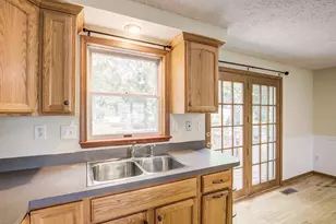 5697 Briargrove Ct, Frederick, MD 21703 - Photo 5