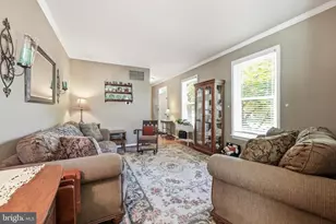 2740 Flintridge Dr, Myersville, MD 21773 - Photo 9