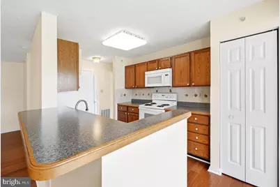 5601 Avonshire Place #B, Frederick, MD 21703 - Photo 17