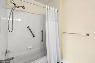 5601 Avonshire Pl, Frederick, MD 21703 - Photo 29