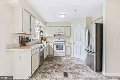 6104 Pine Ridge Terrace, Frederick, MD 21701 - Photo 7