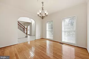 2567 Bear Den Rd, Frederick, MD 21701 - Photo 9