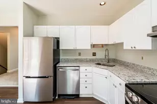 5707 Chase Ct, Frederick, MD 21703 - Photo 3