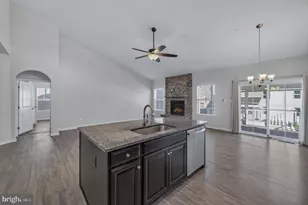 1212 Tide Lock St, Brunswick, MD 21716 - Photo 11