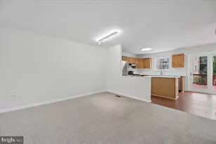 442 Blossom Ln, Frederick, MD 21701 - Photo 9