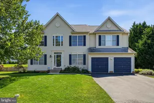 302 Eastfield Pl, Walkersville, MD 21793 - Photo 1