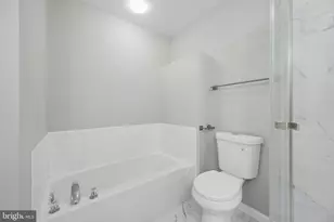 2010 Rosecrans, Frederick, MD 21702 - Photo 23
