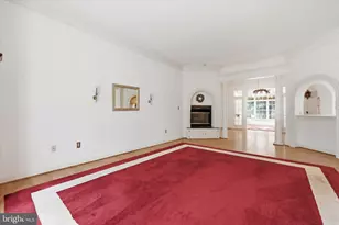 2429 Bear Den Rd, Frederick, MD 21701 - Photo 9