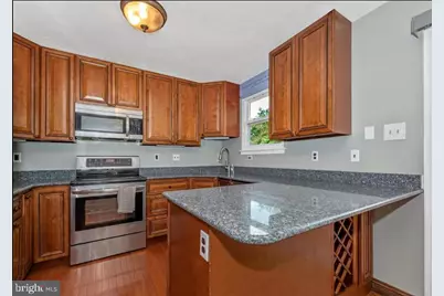 381 W Thornhill, Frederick, MD 21703 - Photo 11