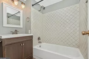 381 W Thornhill, Frederick, MD 21703 - Photo 19