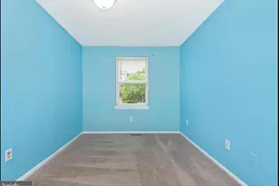 381 W Thornhill, Frederick, MD 21703 - Photo 17