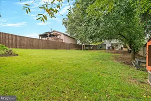 11 E H St, Brunswick, MD 21716 - Photo 29