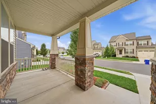 1906 GLADSTONE St, Frederick, MD 21702 - Photo 3