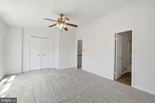 18 Victoria Square, Frederick, MD 21702 - Photo 21