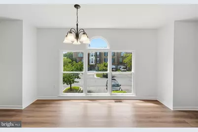 18 Victoria Square, Frederick, MD 21702 - Photo 11