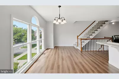 18 Victoria Square, Frederick, MD 21702 - Photo 1