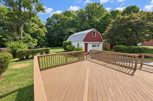 8921 Yellow Springs Rd, Frederick, MD 21702 - Photo 11