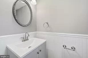 1206 Beechwood Dr, Frederick, MD 21701 - Photo 11