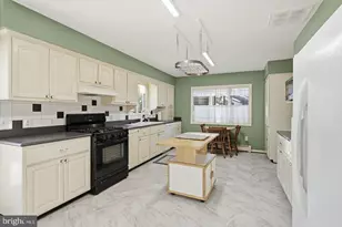 1206 Beechwood Dr, Frederick, MD 21701 - Photo 7