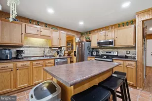 8392 Curiosity Ct, Walkersville, MD 21793 - Photo 3