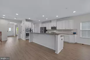 1423 Village Green Way, Brunswick, MD 21716 - Photo 15