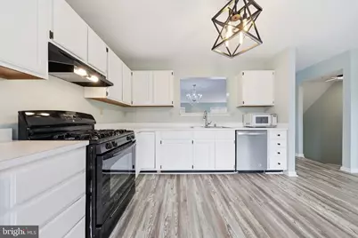 7130 Oberlin Circle, Frederick, MD 21703 - Photo 9