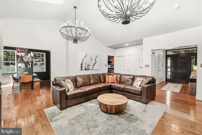 9726 Woodcliff Court, New Market, MD 21774 - Photo 5