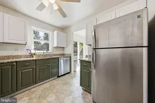 226 Thames Dr, Frederick, MD 21702 - Photo 11