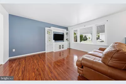 226 Thames Drive, Frederick, MD 21702 - Photo 5