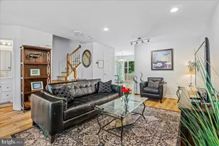 9245 Ridgefield Cir, Frederick, MD 21701 - Photo 7