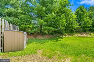 9245 Ridgefield Cir, Frederick, MD 21701 - Photo 33