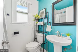 8130 Cambridge Dr, Frederick, MD 21704 - Photo 37