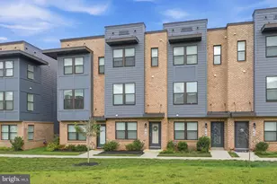 562 Banquet Ln, Frederick, MD 21701 - Photo 5