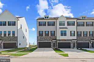 375 Ensemble Wy, Frederick, MD 21701 - Photo 3