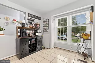 7992 Windsail Ct, Frederick, MD 21701 - Photo 5