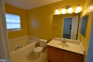 1029 Lavenport Way, Frederick, MD 21702 - Photo 17