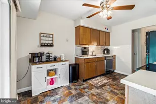 200 Chapel Ct, Walkersville, MD 21793 - Photo 5