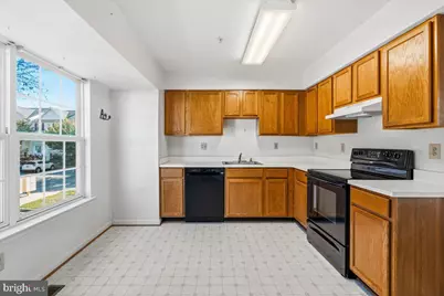 5781 Fringetree Court, Frederick, MD 21703 - Photo 7