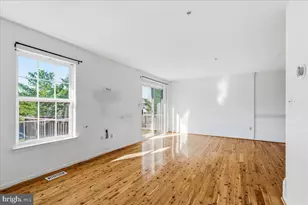 5781 Fringetree Ct, Frederick, MD 21703 - Photo 5