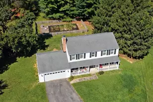 408 Spring Gate Ct, Mount Airy, MD 21771 - Photo 3