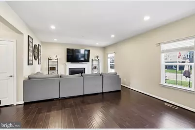 1221 Long Farm, Brunswick, MD 21716 - Photo 5