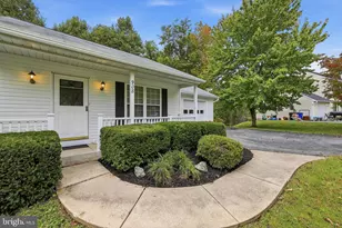 908 Winding Way, Mount Airy, MD 21771 - Photo 9