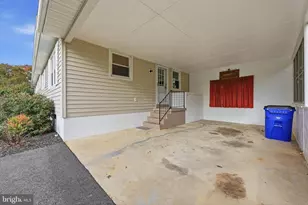 11008 Carriage Ln, Frederick, MD 21701 - Photo 9